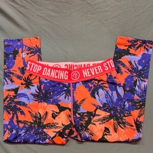 Zumba Fitness Bold Dopamine Palm Tree Capri Leggings - Never Stop Dancing